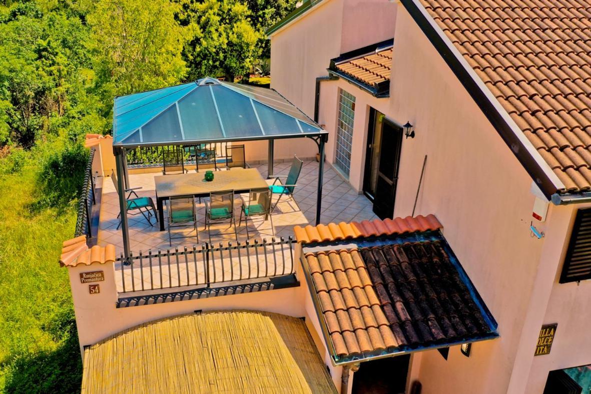 Villa Dolce Vita **** Premantura Dış mekan fotoğraf