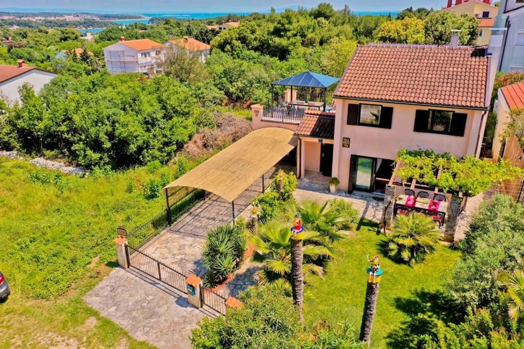 Villa Dolce Vita **** Premantura Dış mekan fotoğraf